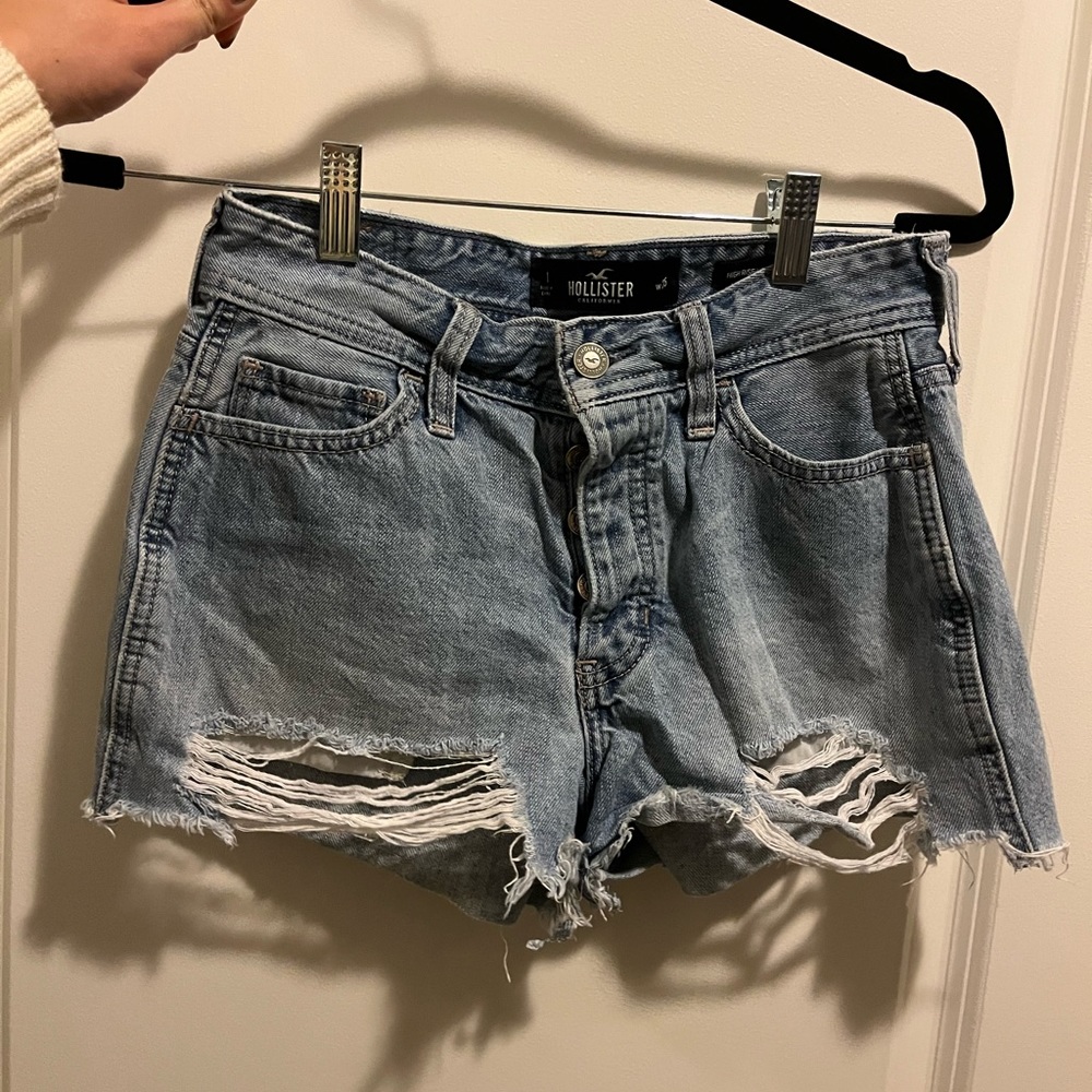Hollister Vintage High Rise Shorts